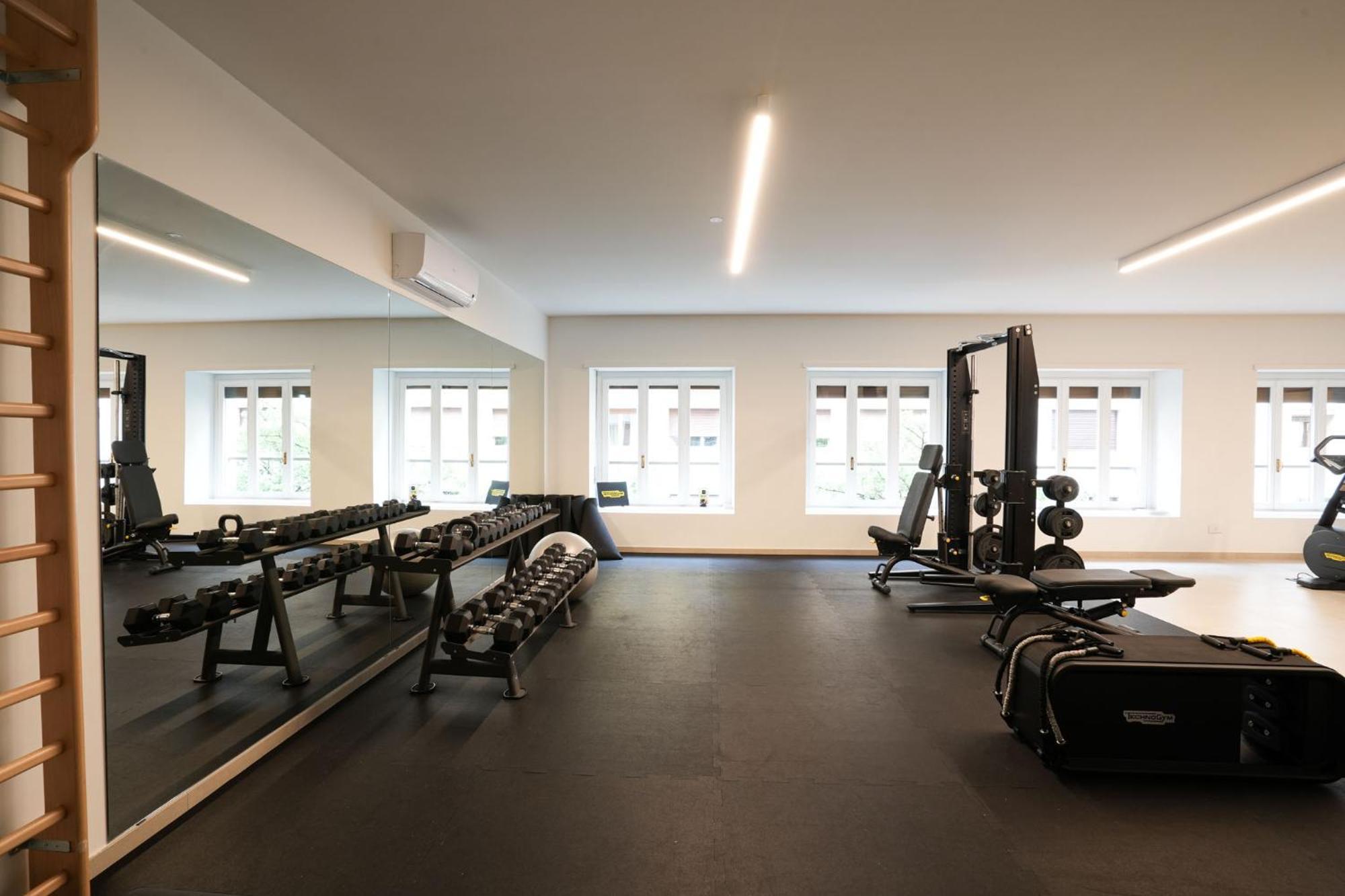 Roma Luxe, Terrace & Gym Apartment Turin Ngoại thất bức ảnh